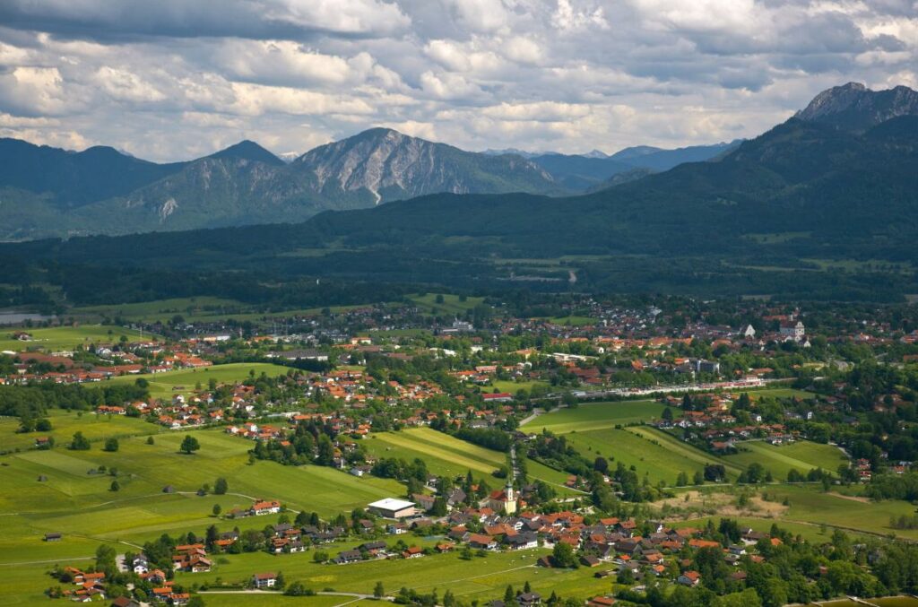 Murnau -  Baugrundstück mit Altbestand in top Lage von Murnau