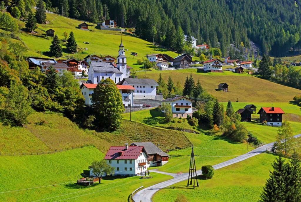 St. Leonhard - Wohn- und Gästehaus in der Gemeinde St. Leonhard im Pitztal