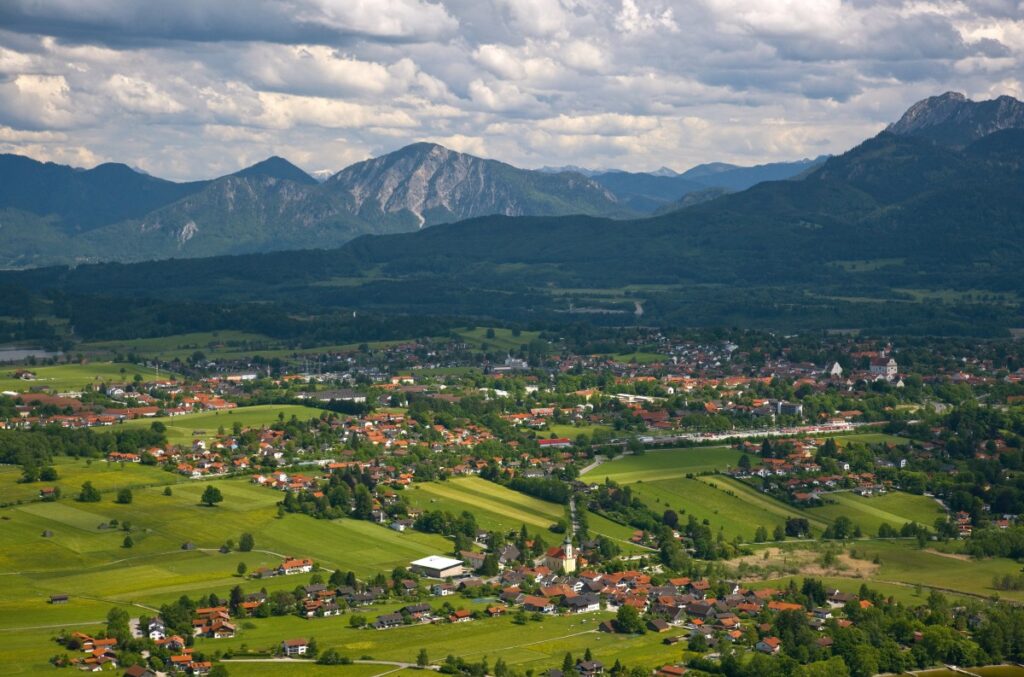 Murnau - Bauträger aufgepasst: Baugrundstück für mehrere Häuser in top Lage